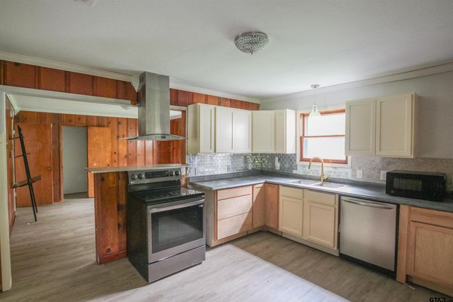 100 Mills St, House other with 2 bedrooms, 1 bathrooms and null parking in Arp TX | Image 5