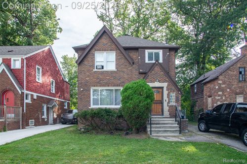5290 Haverhill St, Detroit, MI, 48224-3243 | Card Image