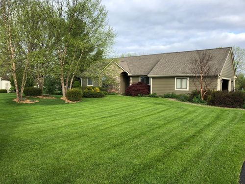 1335 N Silo Ridge Dr, Ann Arbor, MI, 48108-9575 | Card Image