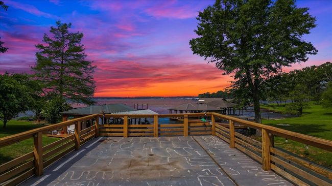 View of deck at dusk | Image 35