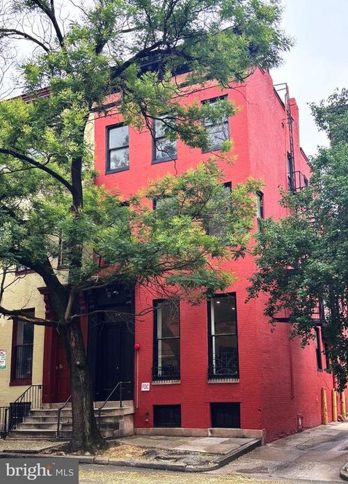 14 E Read St, BALTIMORE, MD, 21202-2460 | Card Image