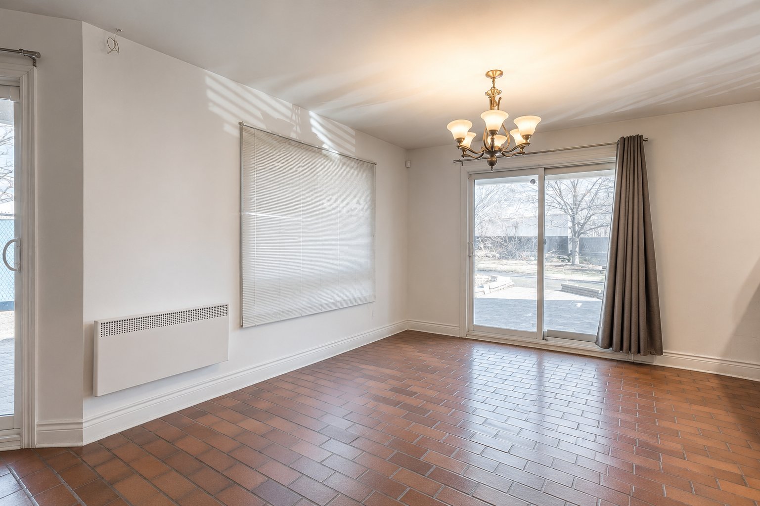 Residential in Pointe-Claire 2