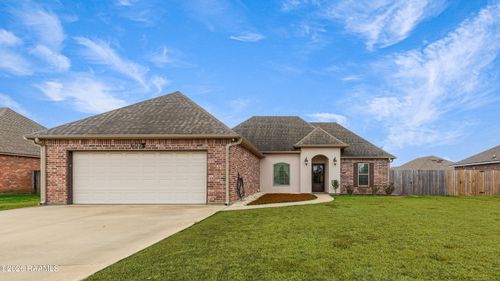 607 Barrow St, New Iberia, LA, 70563-3177 | Card Image