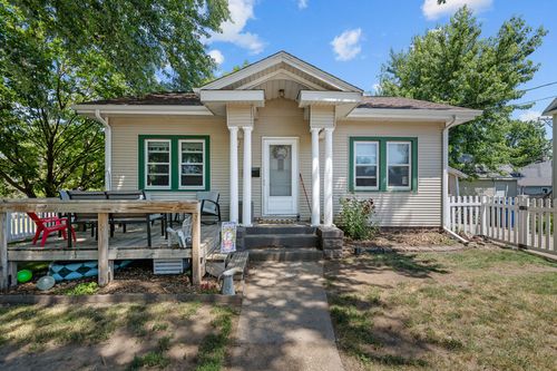 124 W 29th St, Davenport, IA, 52803-1101 | Card Image
