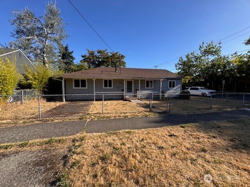 4305 N Willis Blvd, Portland, OR, 97203-3644 | Card Image