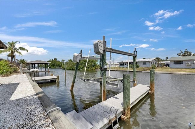 832 Seabreeze Dr, House other with 3 bedrooms, 2 bathrooms and null parking in RUSKIN FL | Image 73