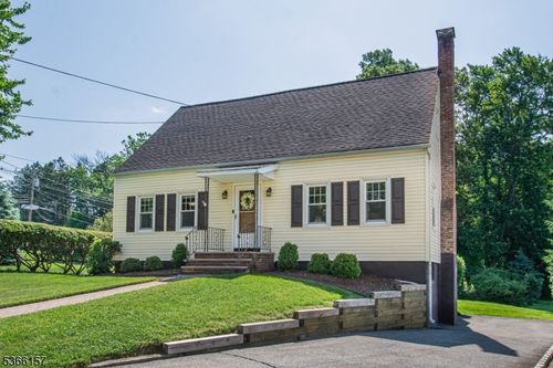 316 Central Ave, West Caldwell, NJ, 07006-6526 | Card Image