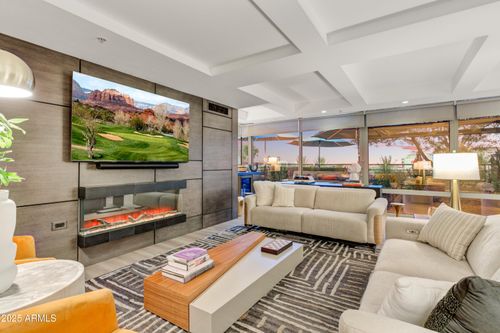 5001-7167 E Rancho Vista Dr, Scottsdale, AZ, 85251-1496 | Card Image