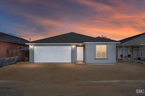 21153 Conklin Blvd, California City, CA, 93505-2273 | Card Image