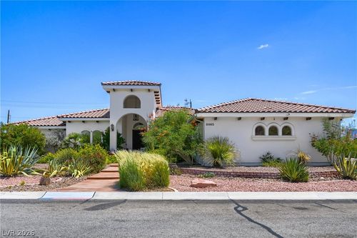 8865 W El Campo Grande Ave, Las Vegas, NV, 89149-3353 | Card Image
