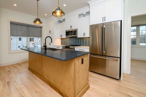 ste-10-2620 Main St, Glastonbury, CT, 06033-4237 | Card Image