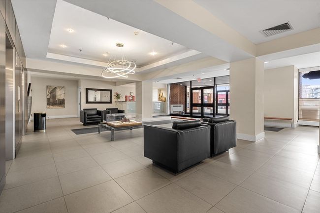 APT-502 - 15 N Beacon St, Condo with 2 bedrooms, 2 bathrooms and null parking in Boston MA | Image 23