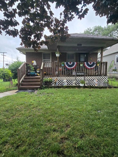 3701 Alabama St, Hobart, IN, 46342-1513 | Card Image