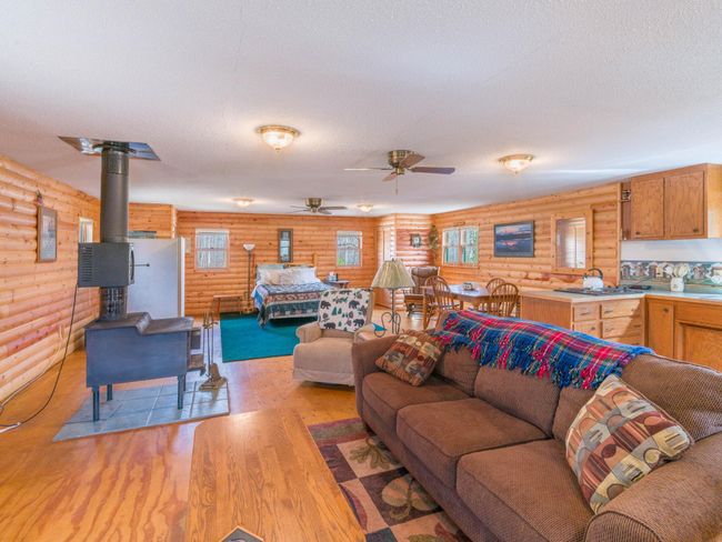 Great Room w/wood burning stove | Image 30