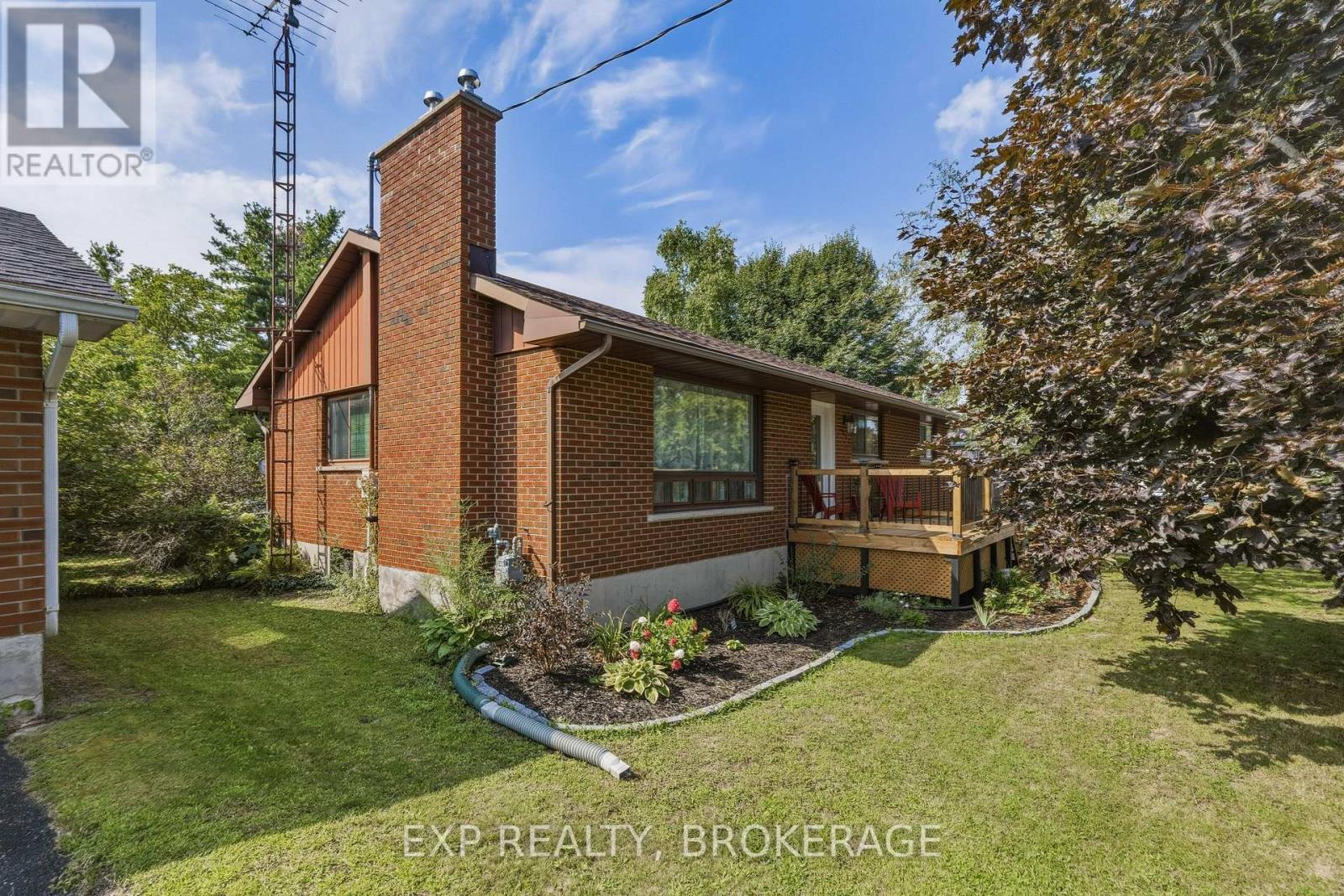 Residential in Kingston (City North of 401) 2