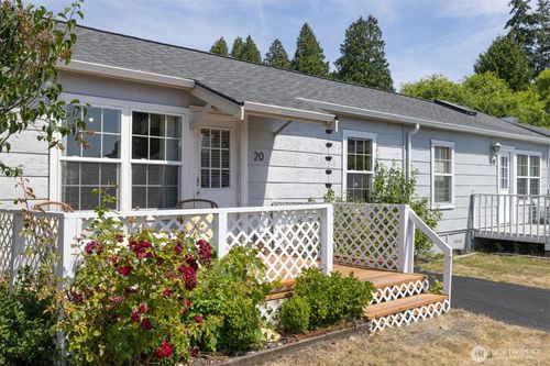 20-7910 Birch Bay Dr, Blaine, WA, 98230-9047 | Card Image