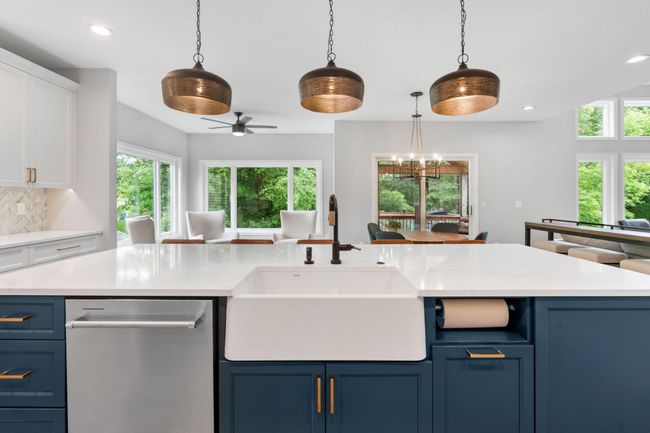 10605 Fernwood Ln N, House other with 5 bedrooms, 4 bathrooms and null parking in Champlin MN | Image 8