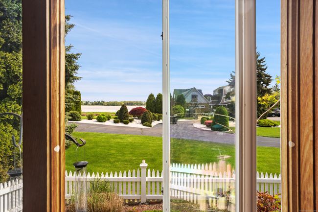 1 Lighthouse Ln, House other with 3 bedrooms, 3 bathrooms and 3 parking in Old Saybrook CT | Image 14