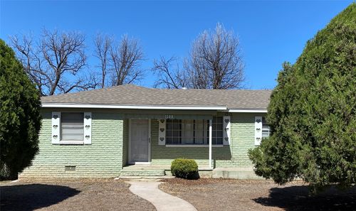 1108 N 8th St, Haskell, TX, 79521-4422 | Card Image