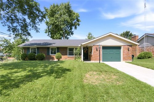 1567 Glendale Dr, Fairborn, OH, 45324-4056 | Card Image