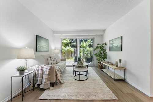 43-2701 Aquitaine Ave, Mississauga, ON, L5N2H7 | Card Image