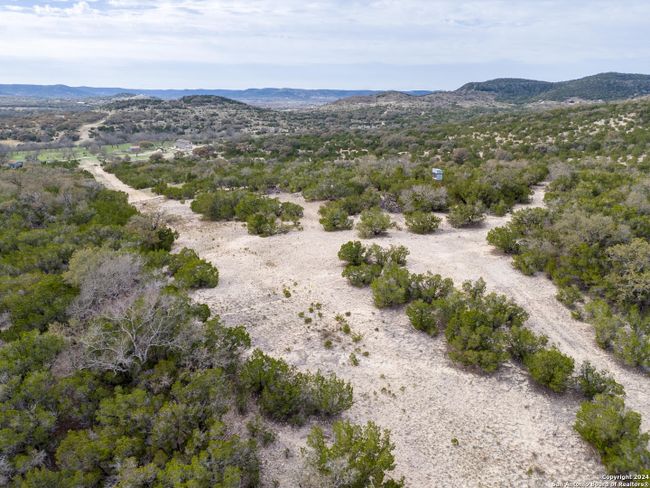 1259 Benton Creek Rd, House other with 2 bedrooms, 3 bathrooms and null parking in Medina TX | Image 78