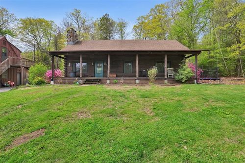 41 Woronoco Rd, Blandford, MA, 01008-9553 | Card Image
