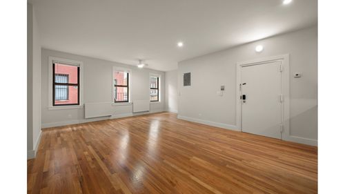 2r-55 S 1st St, Brooklyn, NY, 11249-4155 | Card Image