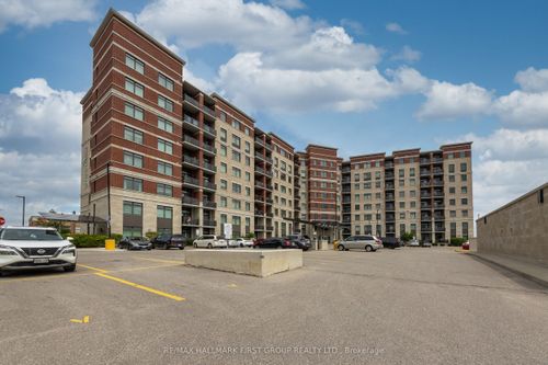 14-39 New Delhi Dr, Markham, ON, L3S0E1 | Card Image