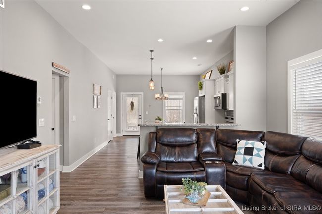 17 Old Capital Rdg Ne, Home with 3 bedrooms, 2 bathrooms and null parking in Corydon IN | Image 7