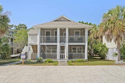 615 Doyle Ave, Pawleys Island, SC, 29585-7119 | Card Image