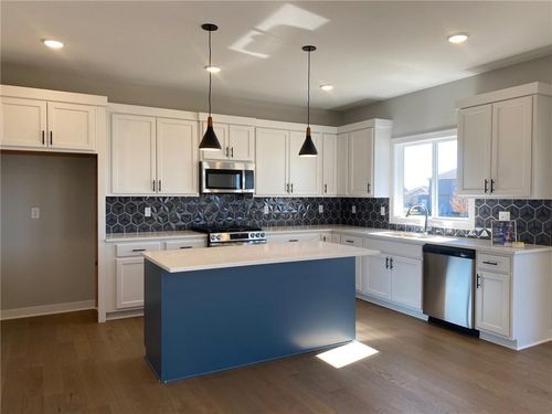 18593 W 193rd St, Spring Hill, KS, 66083-8498 | Card Image