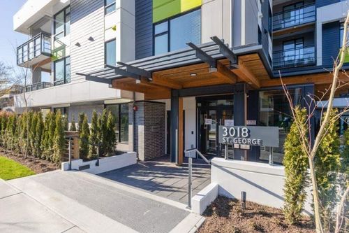313-3018 St George St, Port Moody, BC, V3H0L4 | Card Image