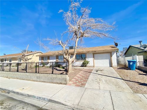 3576 Covey Ln, Las Vegas, NV, 89115-0444 | Card Image