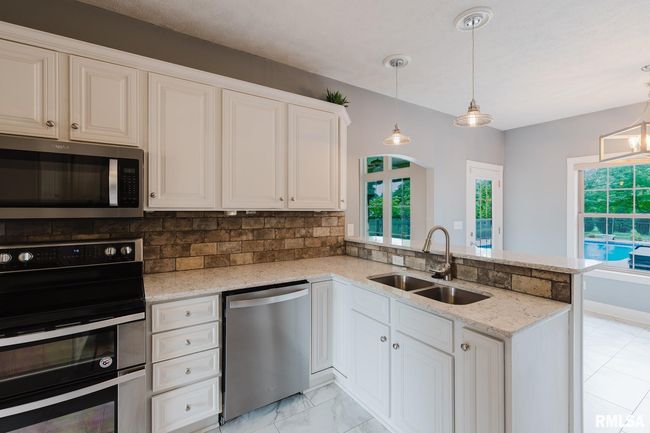 2730 Kokopelli Dr, House other with 4 bedrooms, 3 bathrooms and null parking in Marion IL | Image 32