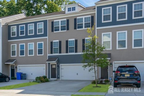 32 Foundry Blvd, MOUNT HOLLY, NJ, 08060-1390 | Card Image