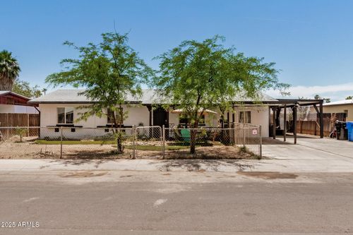 6137 W Britton Ave, Phoenix, AZ, 85033-4606 | Card Image