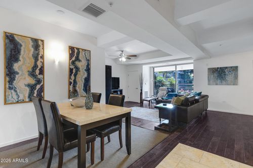 4003-7161 E Rancho Vista Dr, Scottsdale, AZ, 85251-1495 | Card Image