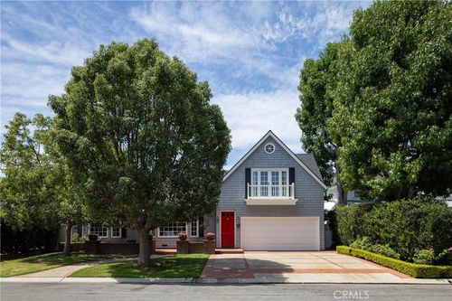 333 Pirate Rd, Newport Beach, CA, 92663-5826 | Card Image