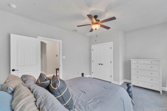 1033 Mystic Shores Blvd, House other with 5 bedrooms, 4 bathrooms and null parking in Spring Branch TX | Image 12