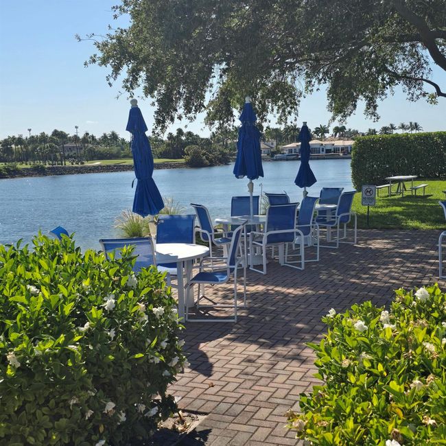 APT-406 - 336 Golfview Rd, Condo with 2 bedrooms, 2 bathrooms and null parking in North Palm Beach FL | Image 23