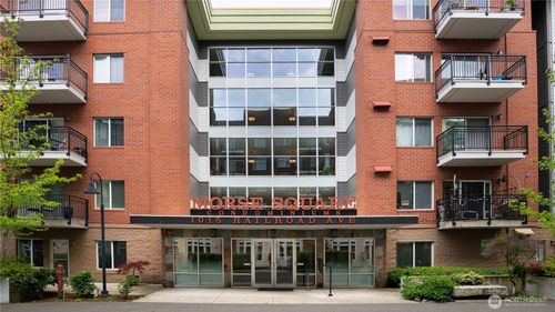 unit-415-1015 Railroad Ave, Bellingham, WA, 98225-0600 | Card Image