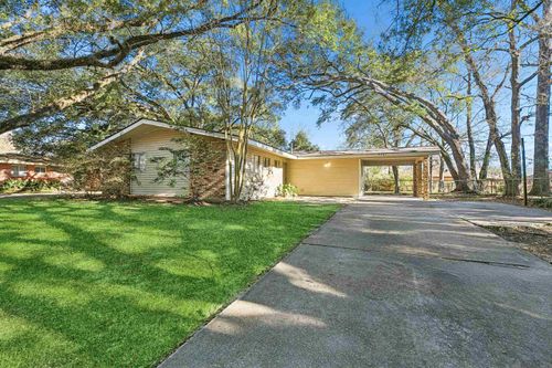 9385 Kingcrest Pkwy, Baton Rouge, LA, 70810 | Card Image