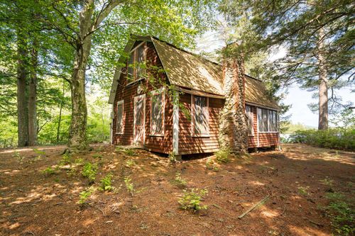 33 Sherene Orchard Rd, Meredith, NH, 03253-4214 | Card Image