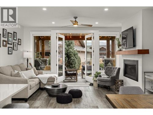 210-4000 Redstone Cres, Peachland, BC, V0H1X5 | Card Image