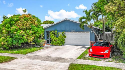 3245 Sw 2nd St, Deerfield Beach, FL, 33442-2310 | Card Image