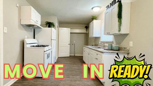 5743 Beldart St, Houston, TX, 77033-2201 | Card Image