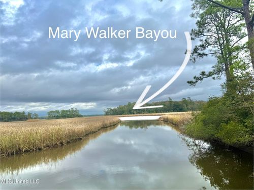 1208 De La Pointe Dr, Gautier, MS, 39553-5506 | Card Image