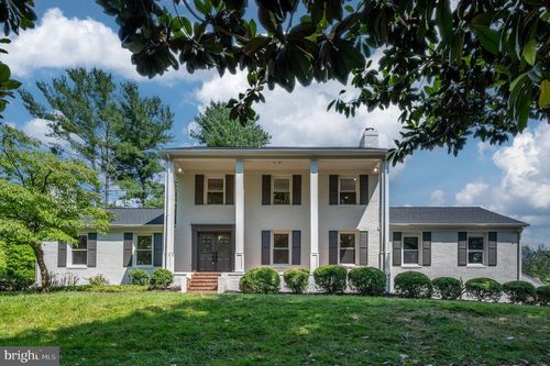 10548 Knollwood Dr, MANASSAS, VA, 20111-2834 | Card Image