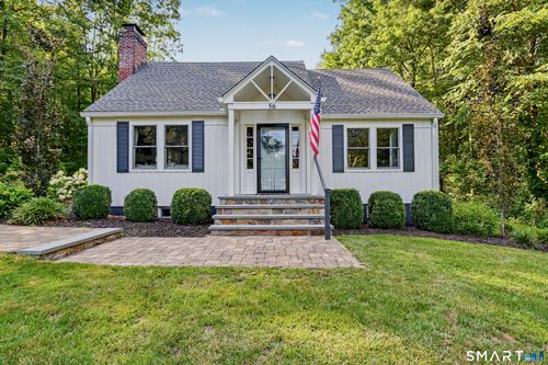 56 Banks Rd, Easton, CT, 06612-1602 | Card Image